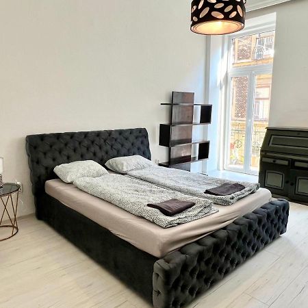 L8 Guesthouse Budapest Exterior photo